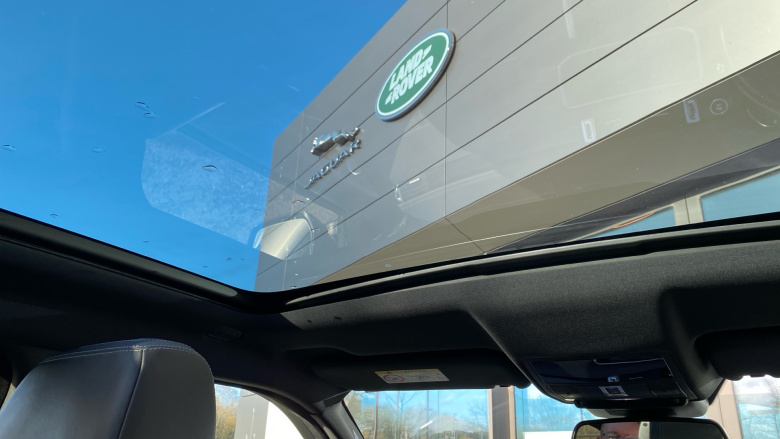 Land Rover Range Rover Evoque 2.0 Ingenium Si4 HSE Dynamic Lux 5dr Auto Petrol Hatchback